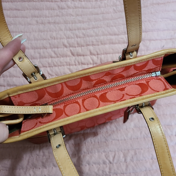 Coach Purse - Picture 5 of 5